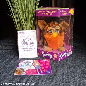Vintage '99 "Color Change" Furby ('98 Series, Gen 6) Original Box, Works Great!